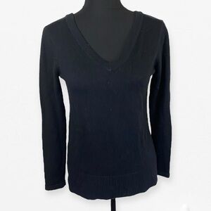 Market & Spruce Classic Black Knit V-neck wool blend Sweater top S